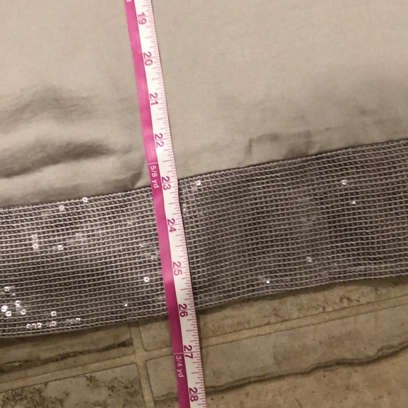 NWOT AUNT WANDA SILKY Sequin Top S/M - Picture 10 of 12